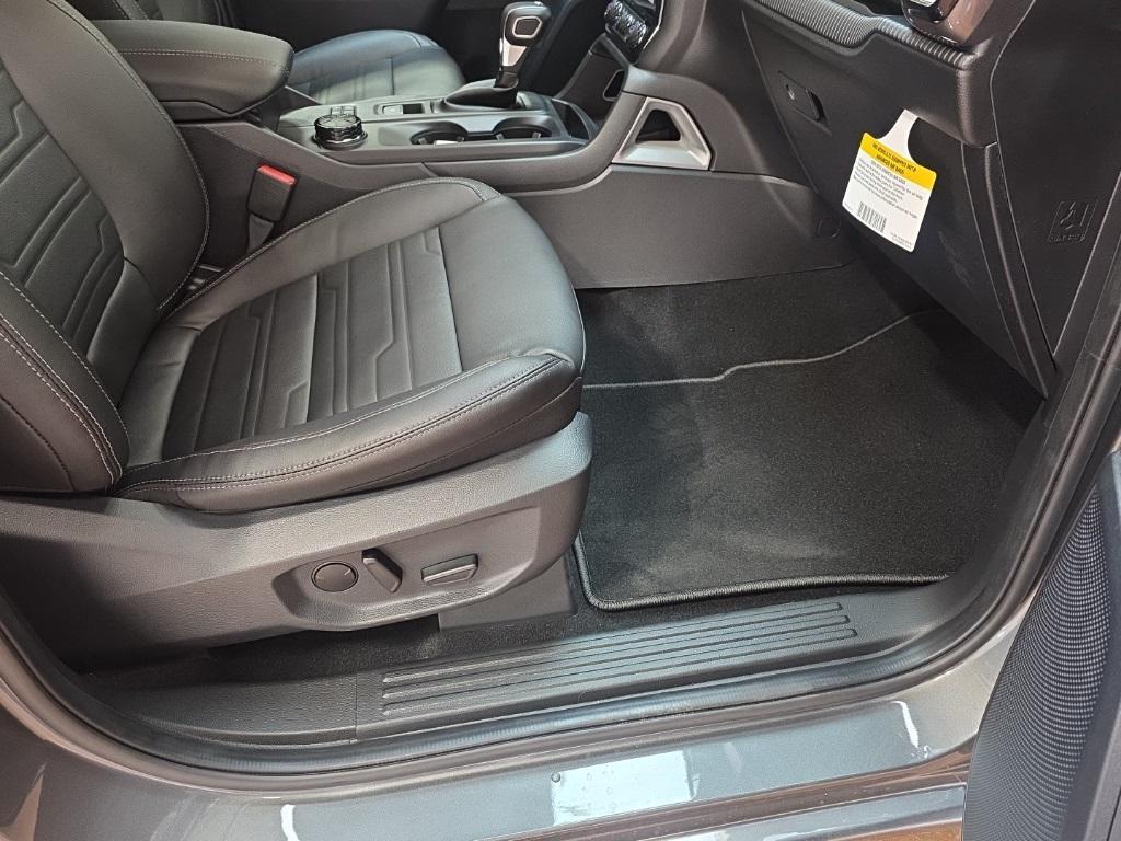 new 2025 Ford Ranger car, priced at $46,202