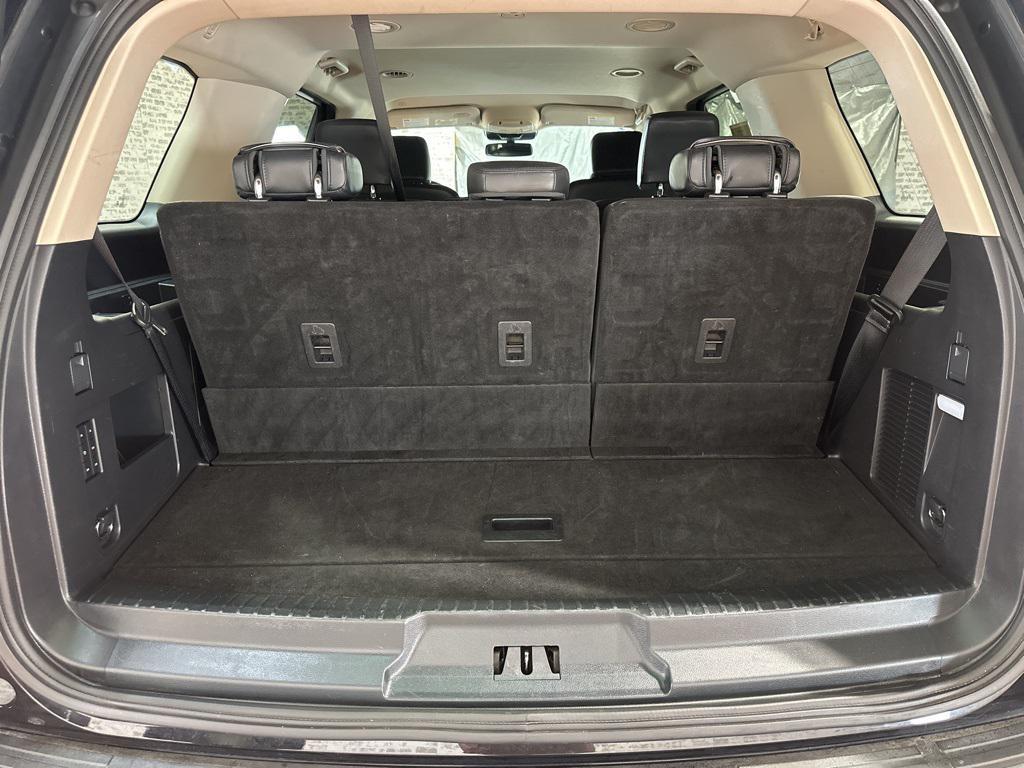 used 2024 Ford Expedition car, priced at $44,948