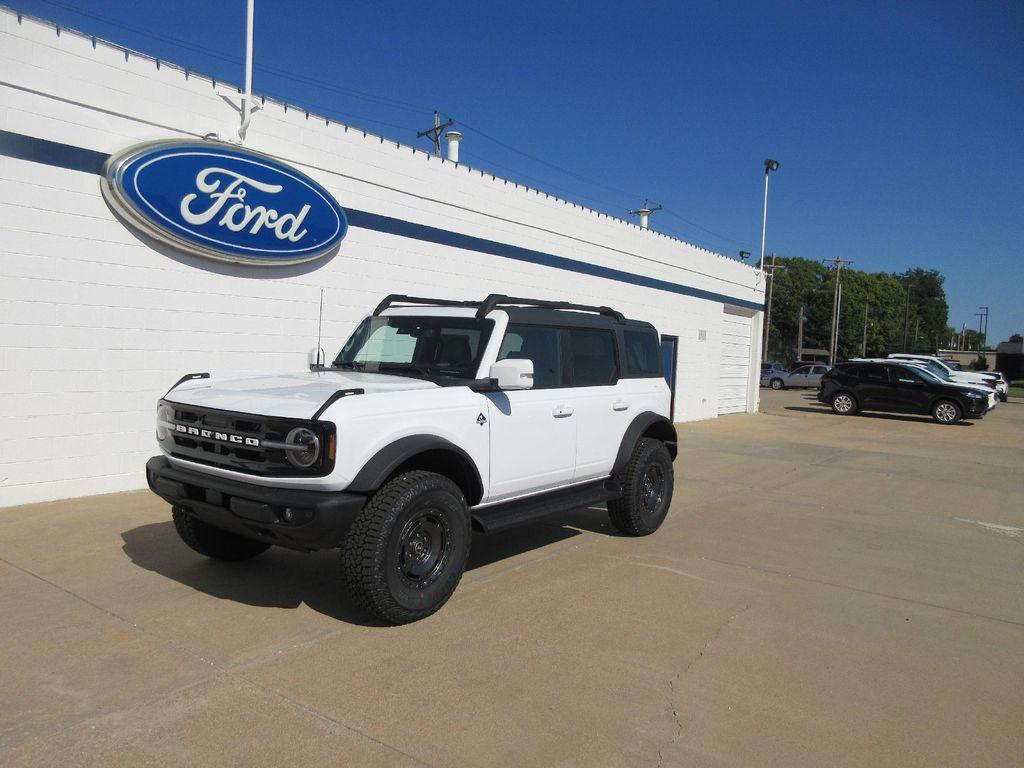 new 2025 Ford Bronco car, priced at $57,900