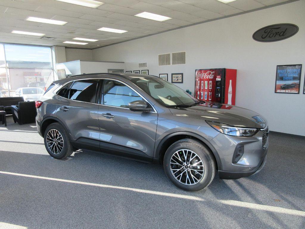 new 2026 Ford Escape PHEV car, priced at $36,900