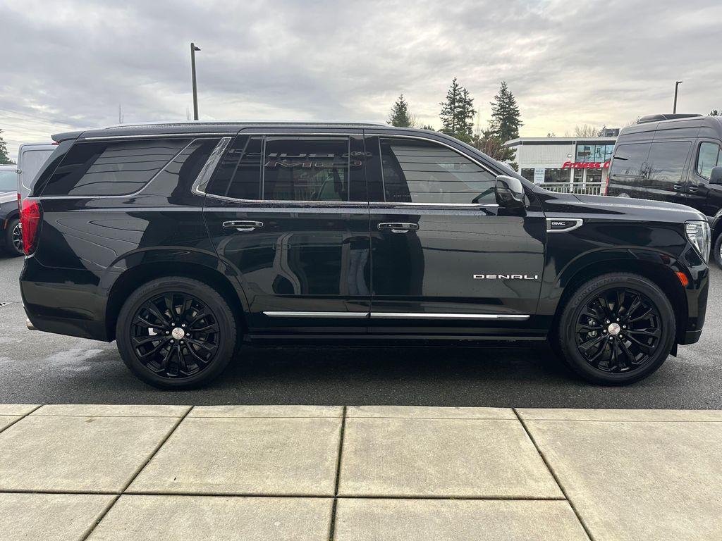 used 2024 GMC Yukon car, priced at $62,383