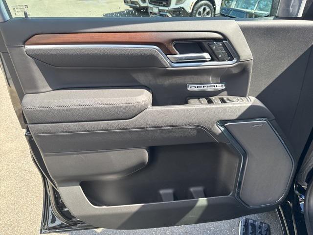 new 2025 GMC Sierra 1500 car, priced at $64,000