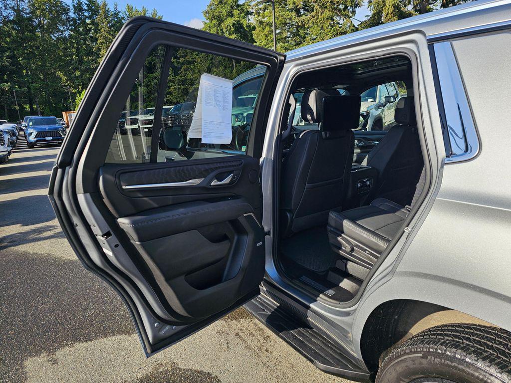 used 2024 GMC Yukon car, priced at $78,184