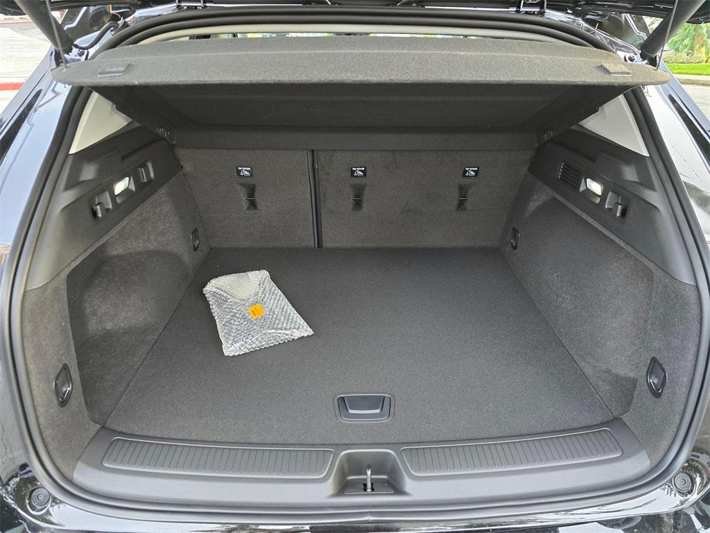 new 2026 Buick Envision car, priced at $52,595