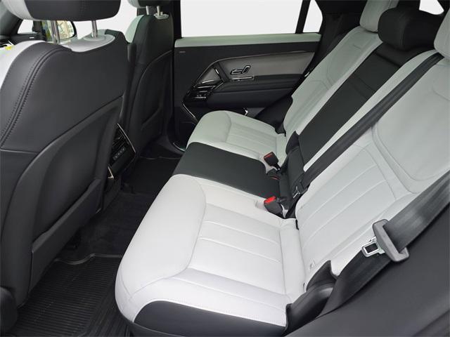 new 2025 Land Rover Range Rover Sport car, priced at $101,000
