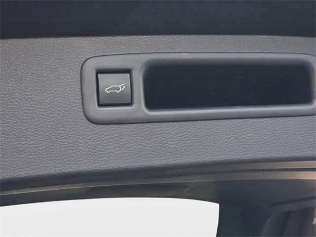 used 2025 Toyota Highlander Hybrid car, priced at $55,799