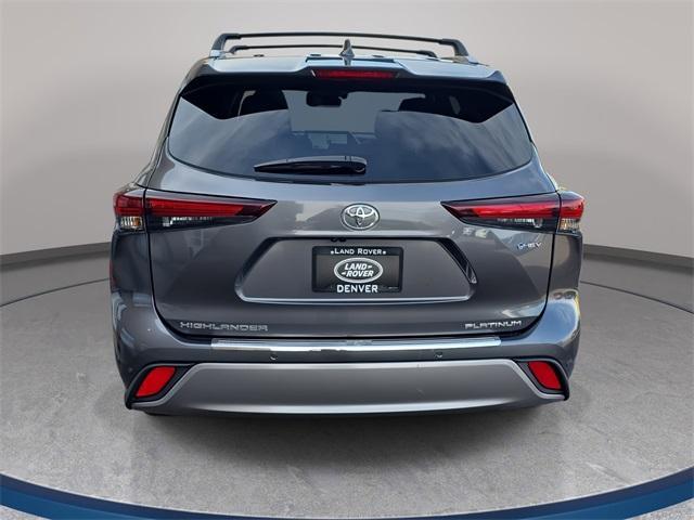 used 2025 Toyota Highlander Hybrid car, priced at $55,799