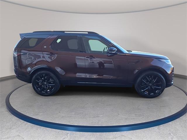 new 2026 Land Rover Discovery car, priced at $77,206