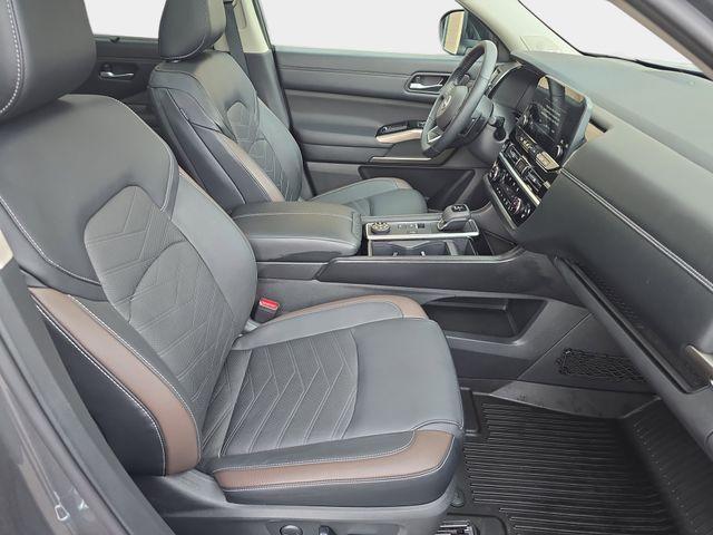 used 2024 Nissan Pathfinder car, priced at $38,394
