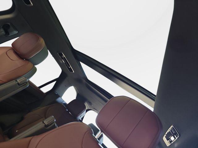 new 2026 Land Rover Range Rover Sport car, priced at $108,795