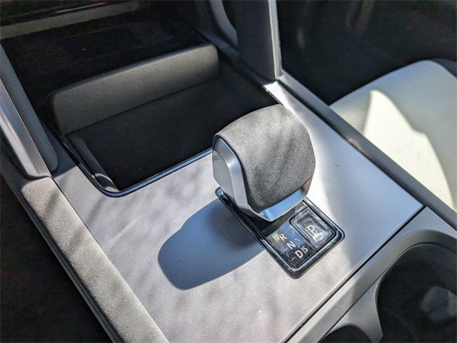 new 2025 Land Rover Discovery Sport car, priced at $59,653