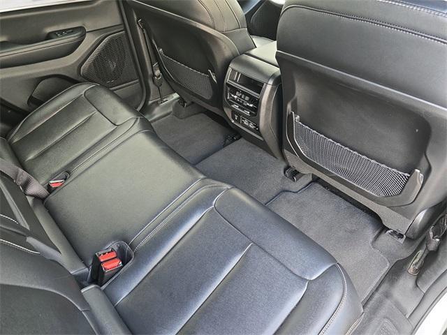 used 2024 Jeep Grand Cherokee car, priced at $29,990