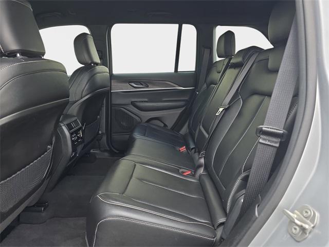 used 2024 Jeep Grand Cherokee car, priced at $29,990