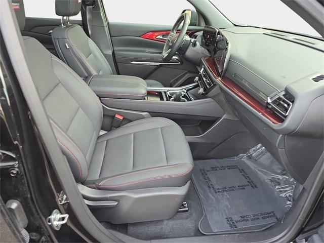 used 2025 Chevrolet Traverse car, priced at $47,330