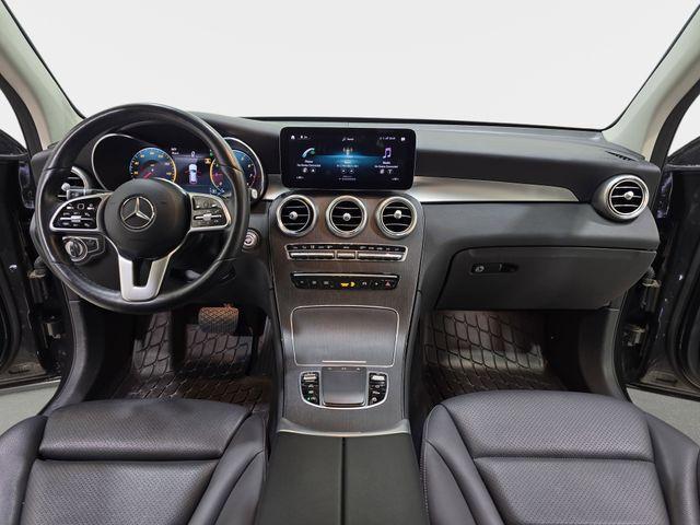 used 2021 Mercedes-Benz GLC 300 car