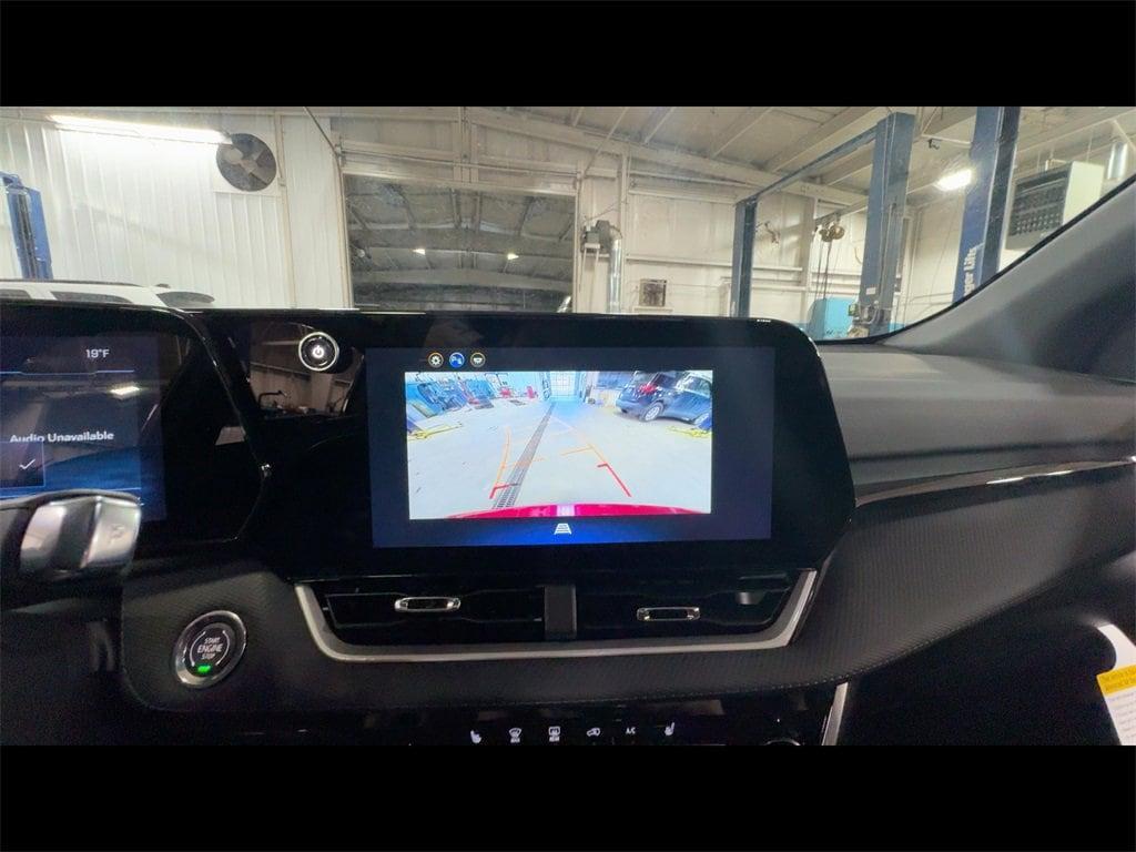 new 2026 Chevrolet Equinox car, priced at $33,615