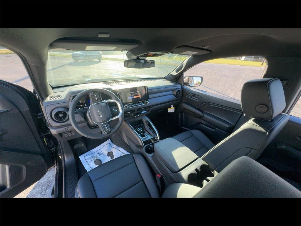new 2025 Chevrolet Colorado car, priced at $44,653