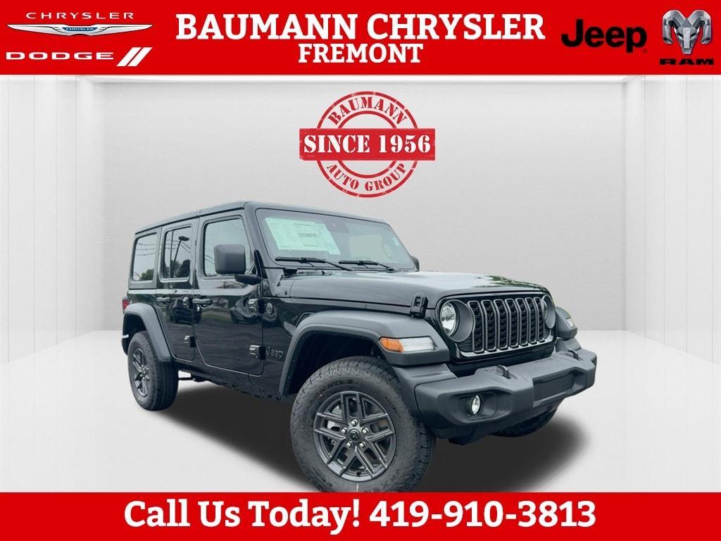 new 2025 Jeep Wrangler car, priced at $45,490