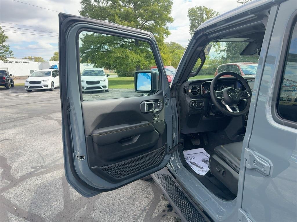 new 2026 Jeep Wrangler car, priced at $54,560