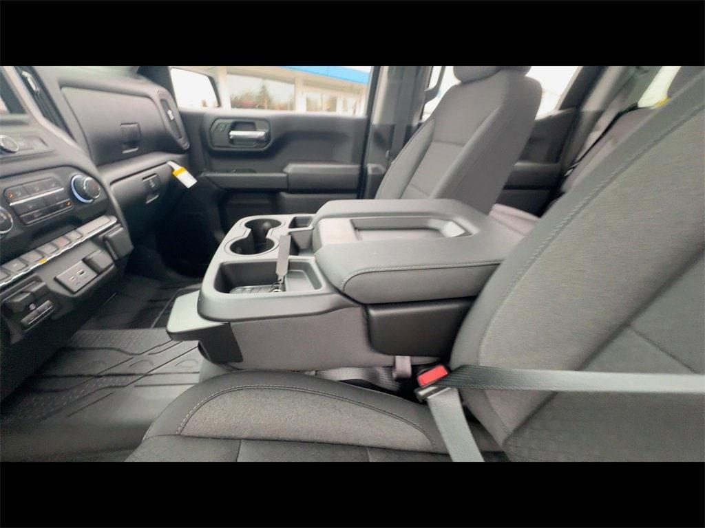 new 2026 Chevrolet Silverado 1500 car, priced at $52,440