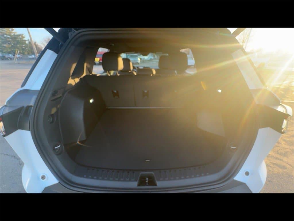 new 2026 Chevrolet Equinox car, priced at $36,345