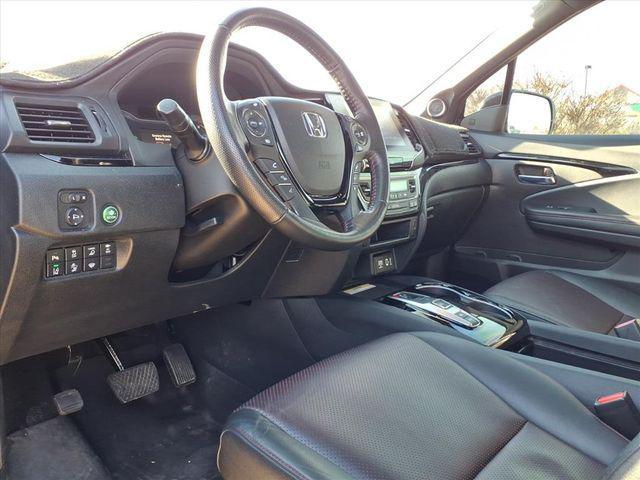 used 2023 Honda Ridgeline car, priced at $31,900