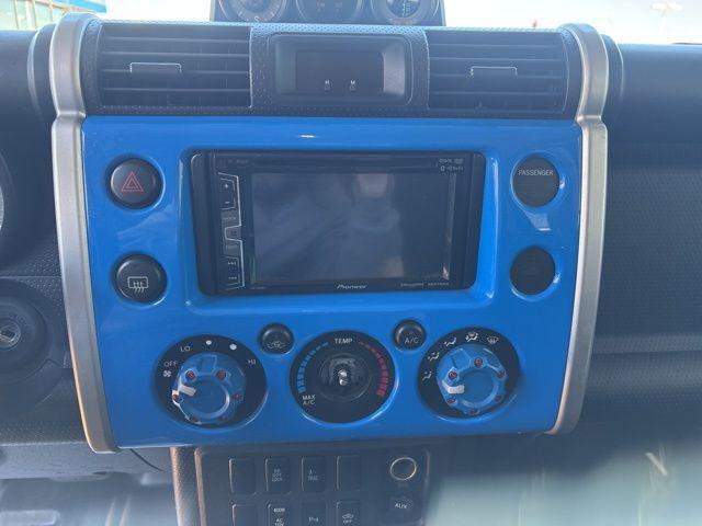 used 2007 Toyota FJ Cruiser car, priced at $17,375