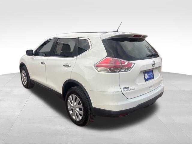 used 2015 Nissan Rogue car, priced at $9,998