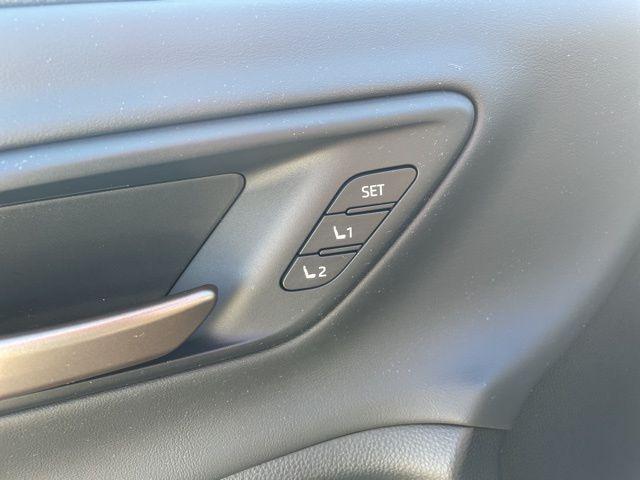 new 2026 Toyota Crown Signia car, priced at $52,619