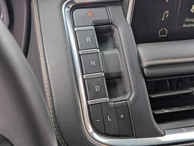 used 2023 GMC Yukon XL car, priced at $60,405