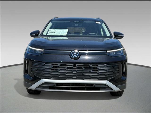 new 2025 Volkswagen Tiguan car, priced at $26,999