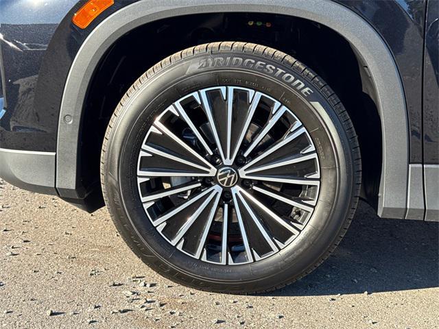 new 2026 Volkswagen Tiguan car, priced at $31,100