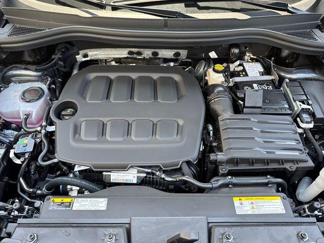 new 2025 Volkswagen Tiguan car, priced at $26,499