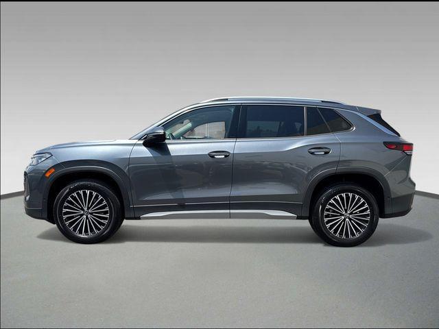 new 2025 Volkswagen Tiguan car, priced at $26,499