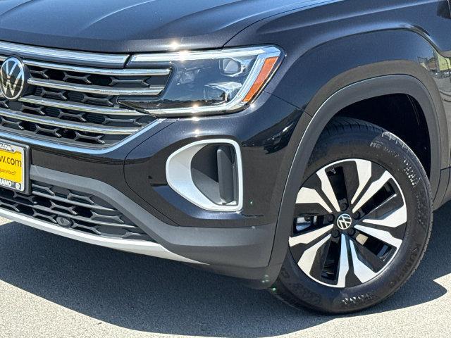 new 2026 Volkswagen Atlas car, priced at $40,158