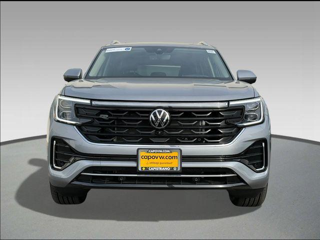used 2025 Volkswagen Atlas car, priced at $42,931