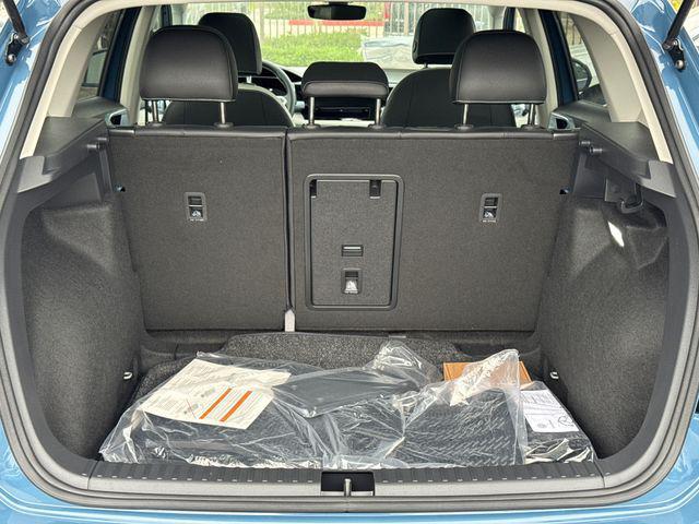 new 2026 Volkswagen Taos car, priced at $31,062