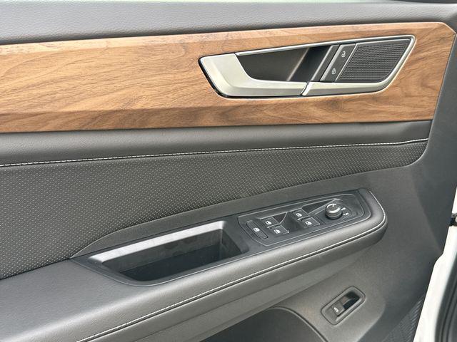 new 2026 Volkswagen Atlas car, priced at $43,145