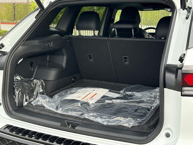 new 2026 Volkswagen Tiguan car, priced at $39,190