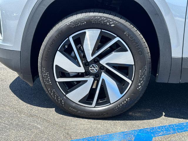 new 2026 Volkswagen Atlas car, priced at $46,428