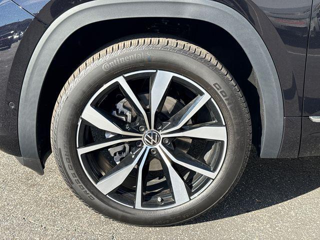 new 2026 Volkswagen Atlas car, priced at $52,814