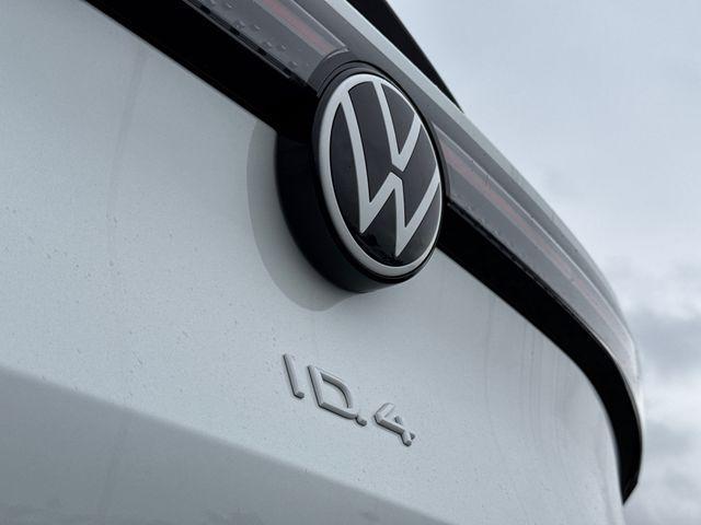 new 2026 Volkswagen ID.4 car, priced at $42,178