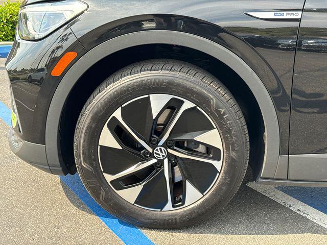 used 2022 Volkswagen ID.4 car, priced at $21,999