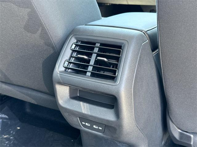 new 2025 Volkswagen Tiguan car, priced at $27,499