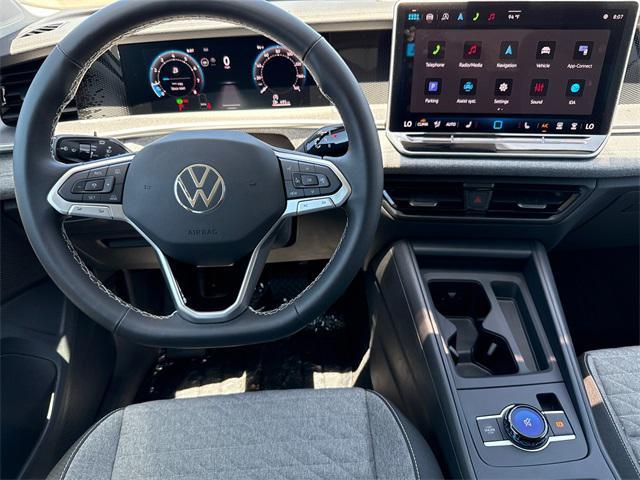 new 2025 Volkswagen Tiguan car, priced at $27,499