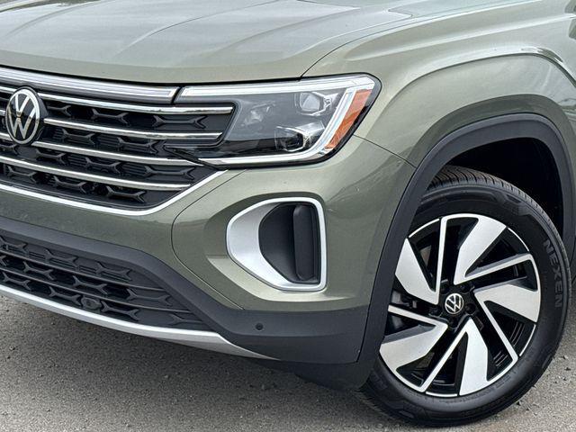 new 2026 Volkswagen Atlas car, priced at $44,417