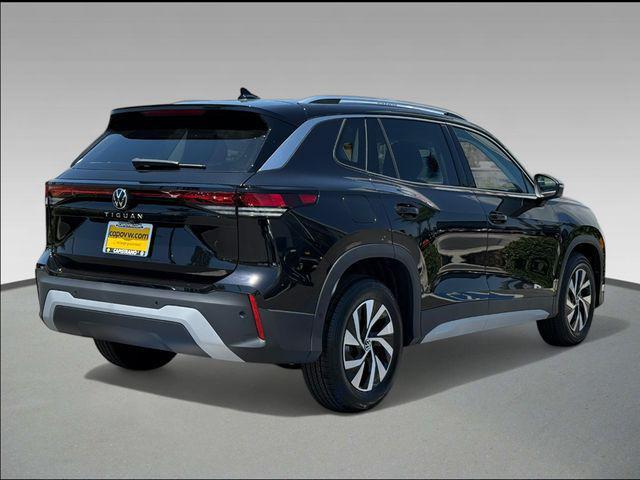 new 2025 Volkswagen Tiguan car, priced at $26,499