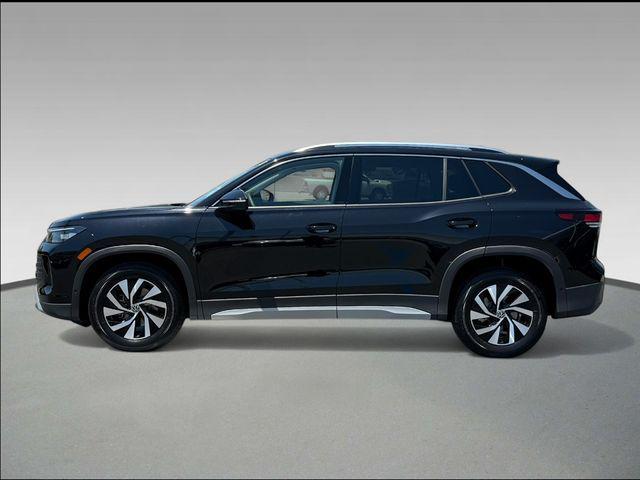 new 2025 Volkswagen Tiguan car, priced at $26,499