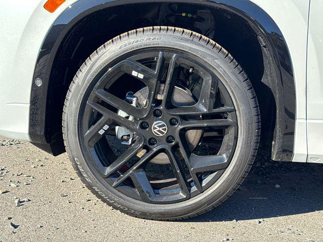 new 2026 Volkswagen Tiguan car, priced at $37,654