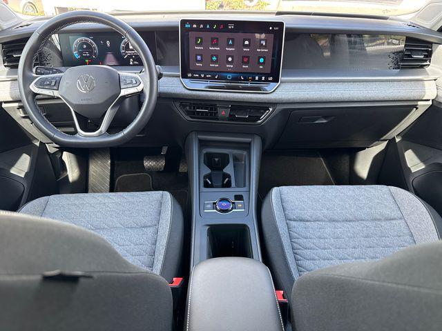 used 2025 Volkswagen Tiguan car, priced at $24,860